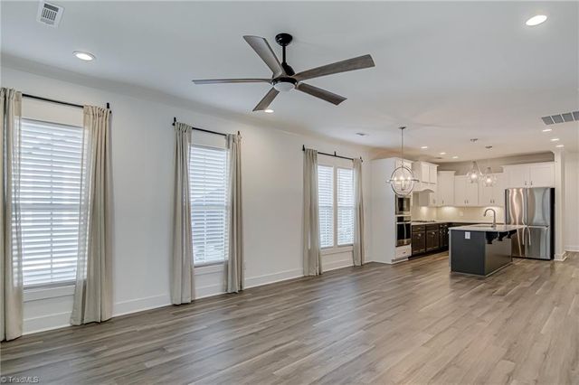 5164 Whaitley Lane, Greensboro, NC 27407