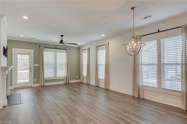 5164 Whaitley Lane, Greensboro, NC 27407