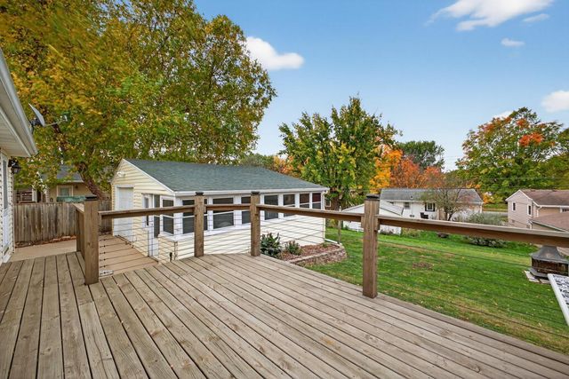 3586 6th Street NW, Rochester, MN 55901