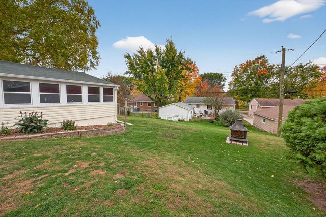 3586 6th Street NW, Rochester, MN 55901