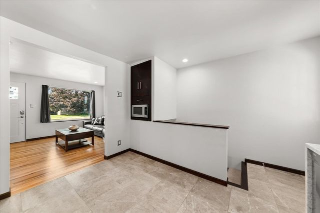 1312 W Nebraska Ave, Spokane, WA 99205