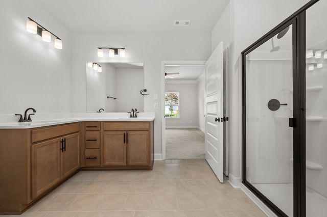 513 Rohan Dr, Murfreesboro, TN 37129