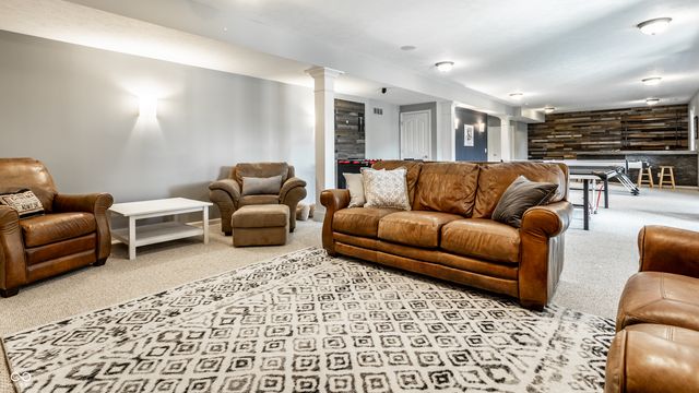 5980 Tanana Drive, Carmel, IN 46033