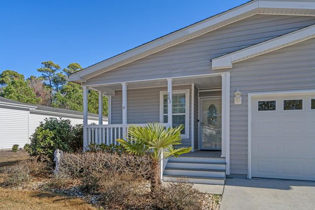 263 Walden Lake Rd., Conway, SC 29526