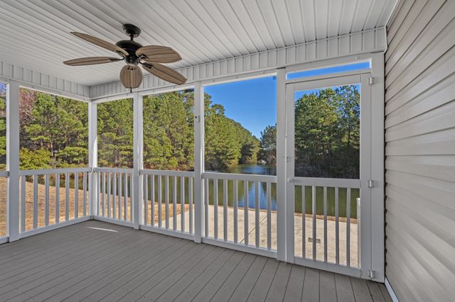 263 Walden Lake Rd., Conway, SC 29526