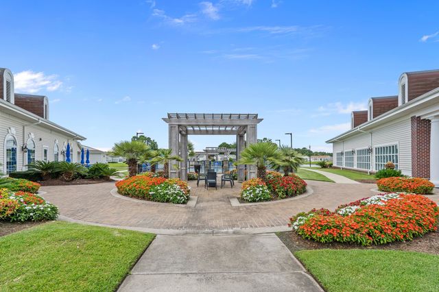 263 Walden Lake Rd., Conway, SC 29526