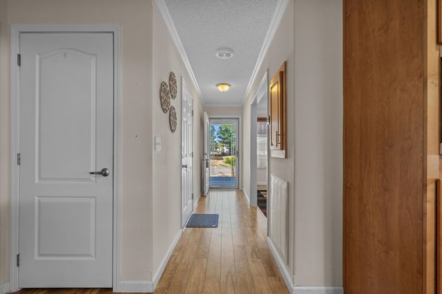 263 Walden Lake Rd., Conway, SC 29526