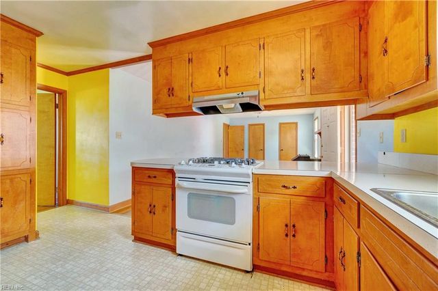 4530 Shoulders Hill RD, Suffolk, VA 23435
