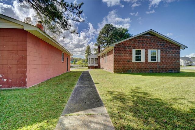 4530 Shoulders Hill RD, Suffolk, VA 23435