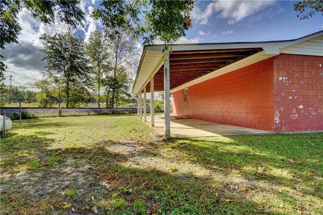 4530 Shoulders Hill RD, Suffolk, VA 23435