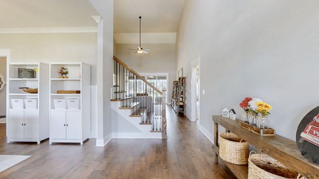 1236 Alex Walker Dr, Christiana, TN 37037