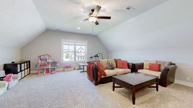 1236 Alex Walker Dr, Christiana, TN 37037