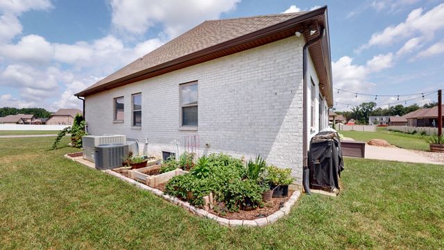 1236 Alex Walker Dr, Christiana, TN 37037