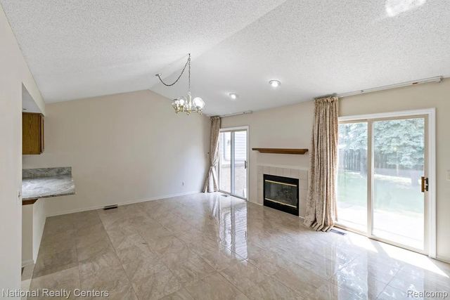 31601 Merriwood Park Drive, Livonia, MI 48152