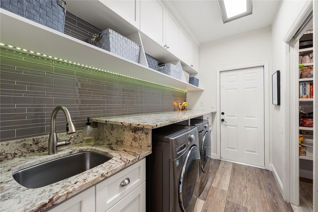 3314 CHARLES MACDONALD DRIVE, Sarasota, FL 34240