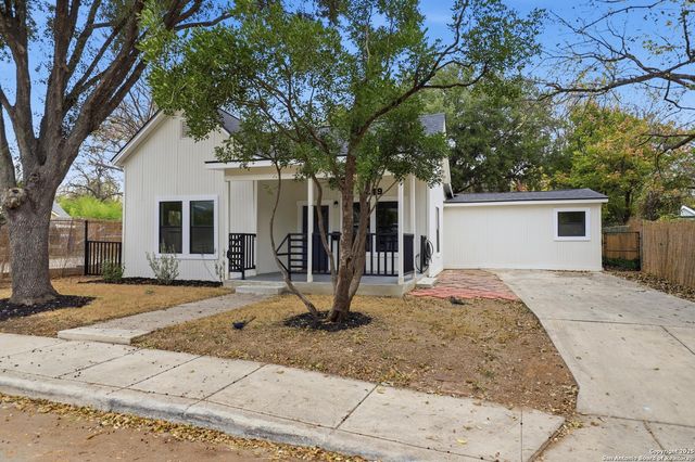249 E French Pl, San Antonio, TX 78212