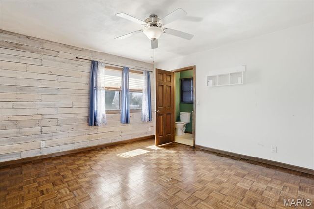 147 Holiday Drive, Edwardsville, IL 62025