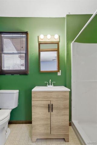 147 Holiday Drive, Edwardsville, IL 62025