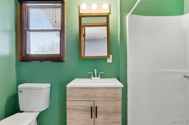 147 Holiday Drive, Edwardsville, IL 62025