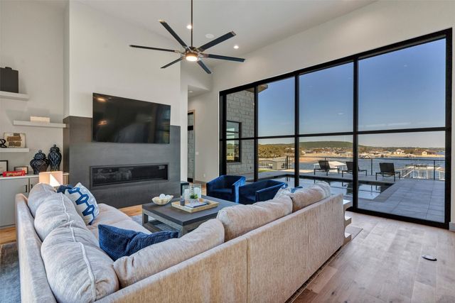 1009 Cardinal Cove, Graford, TX 76449