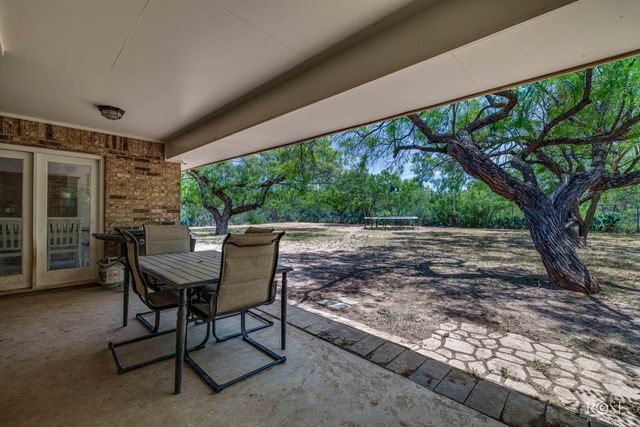 15977 Fitzgerald Drive, San Angelo, TX 76904