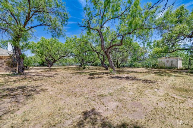 15977 Fitzgerald Drive, San Angelo, TX 76904