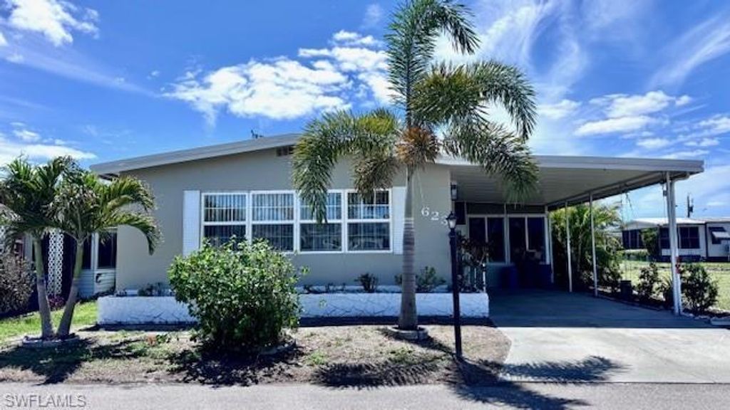 5512 Salem LN, NORTH FORT MYERS, FL 33917 — photo 2