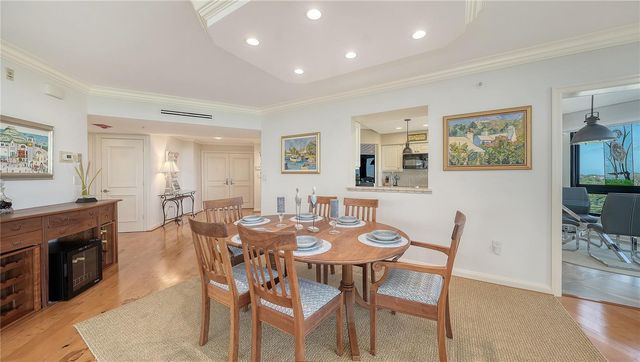 565 SANCTUARY DRIVE B506, Longboat Key, FL 34228