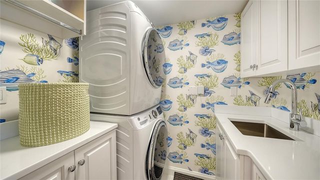 565 SANCTUARY DRIVE B506, Longboat Key, FL 34228