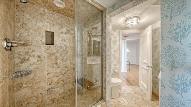 565 SANCTUARY DRIVE B506, Longboat Key, FL 34228