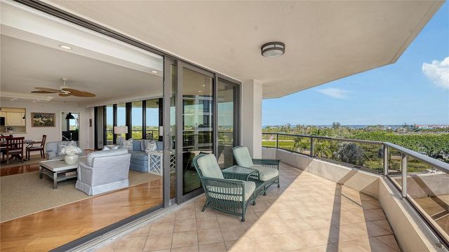 565 SANCTUARY DRIVE B506, Longboat Key, FL 34228