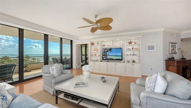 565 SANCTUARY DRIVE B506, Longboat Key, FL 34228