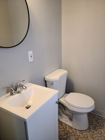 685 Oak Street 6-11, Brockton, MA 02301