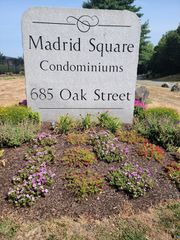 685 Oak Street 6-11, Brockton, MA 02301