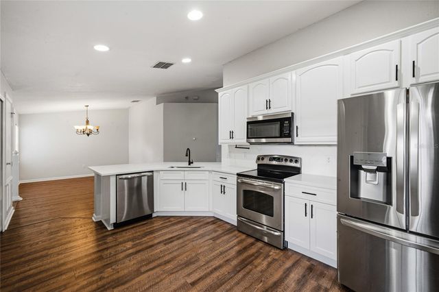 417 HILGARD COVE ., Sanford, FL 32771