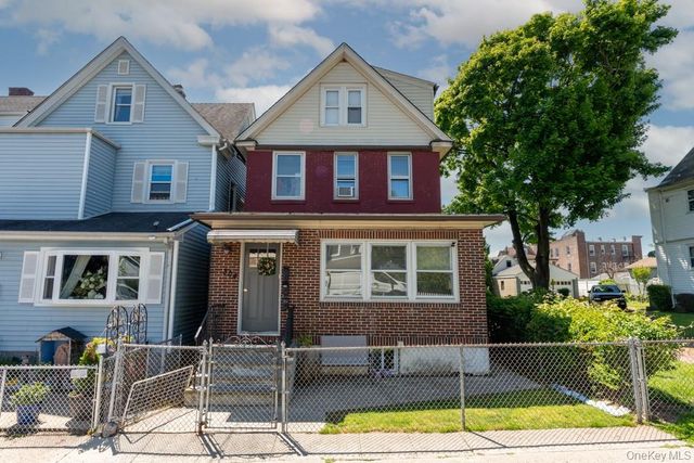 304 Lockwood Avenue, New Rochelle, NY 10801