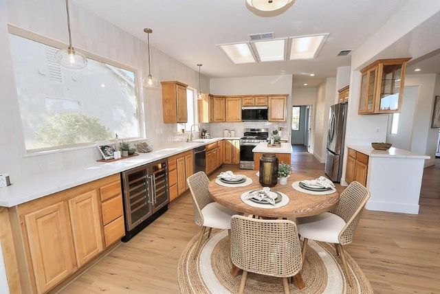 1236 Secret Lake Loop, Lincoln, CA 95648