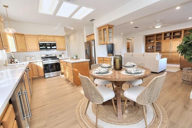 1236 Secret Lake Loop, Lincoln, CA 95648