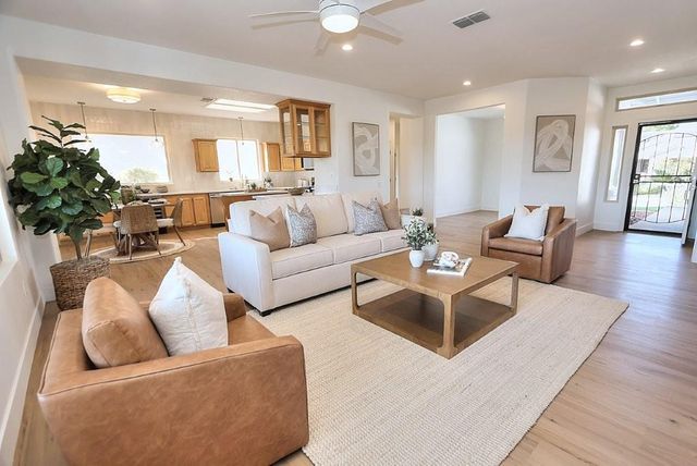 1236 Secret Lake Loop, Lincoln, CA 95648