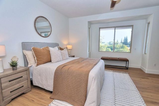 1236 Secret Lake Loop, Lincoln, CA 95648