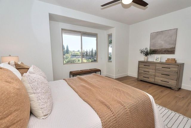 1236 Secret Lake Loop, Lincoln, CA 95648