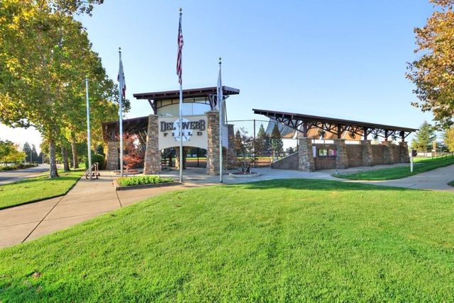 1236 Secret Lake Loop, Lincoln, CA 95648