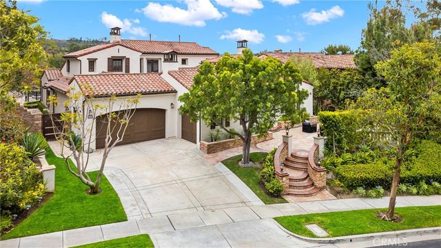 22 Crest Terrace, Irvine, CA 92603