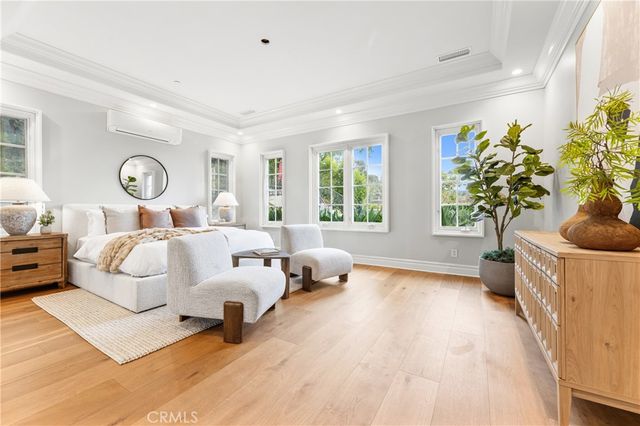 22 Crest Terrace, Irvine, CA 92603