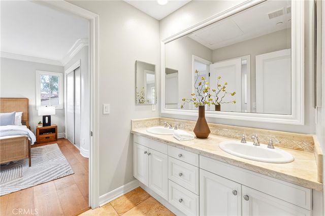22 Crest Terrace, Irvine, CA 92603