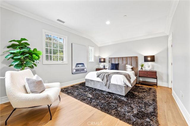 22 Crest Terrace, Irvine, CA 92603