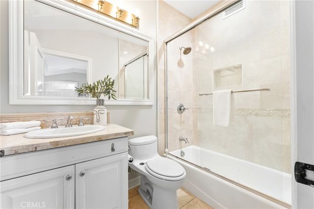 22 Crest Terrace, Irvine, CA 92603