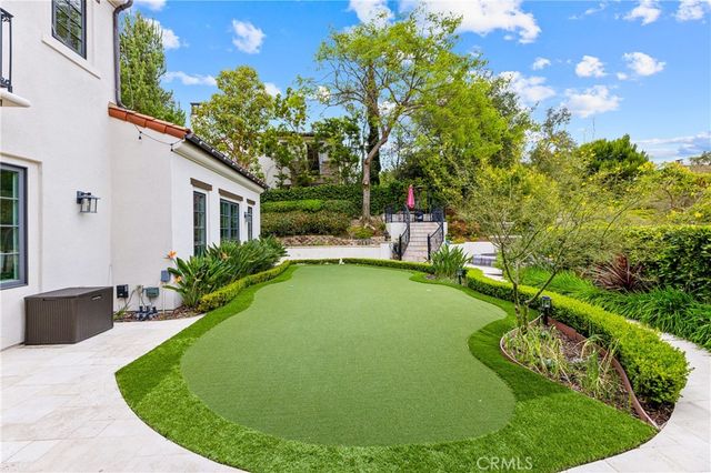 22 Crest Terrace, Irvine, CA 92603