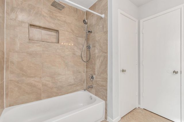 19762 Twin Canyon Court, Katy, TX 77450