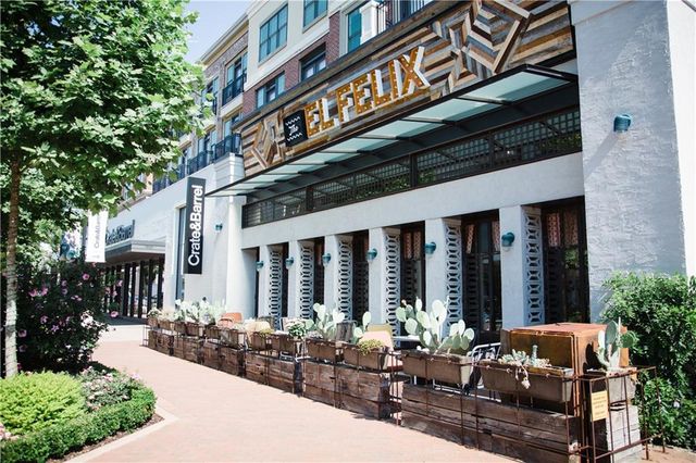 2215 Park Walke Drive, Alpharetta, GA 30009